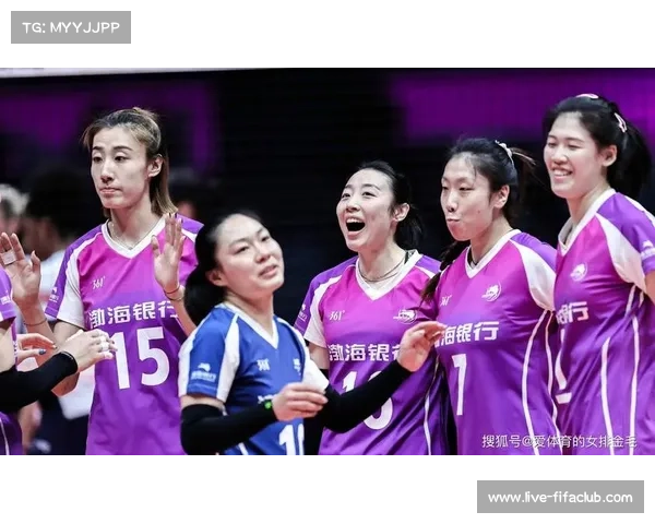 江西队4-1战胜山西队 陈念祖刘智丹女双21-6横扫对手展现强大实力 江西队4-1战胜山西队 陈念祖刘智丹女双21-6横扫对手展现强大实力