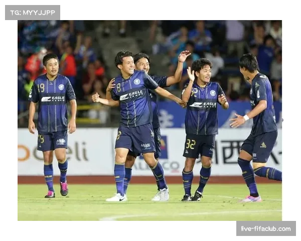 加布里埃尔替补建功 10人海港客场1比1战平广岛三箭