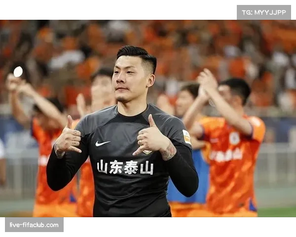 韩鹏亲赴欧洲游说欧冠MVP前腰加盟鲁能掀起新一轮引援风潮